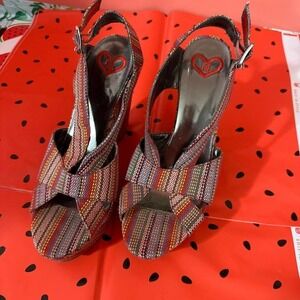 MADELINE wedges